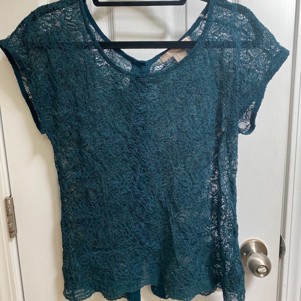 3/$15💥Green Lace Top